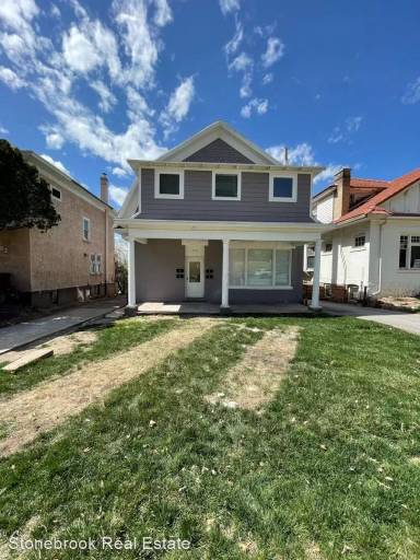 Main picture of 356 S University St