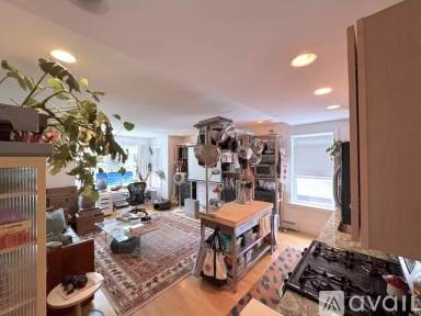 Main picture of 105 Gore St