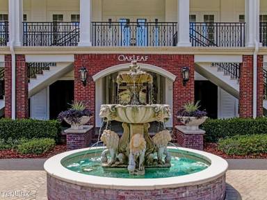 Main picture of The Cottages at Oakleaf