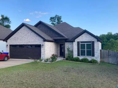 Main picture of 111 Kelsey Ln