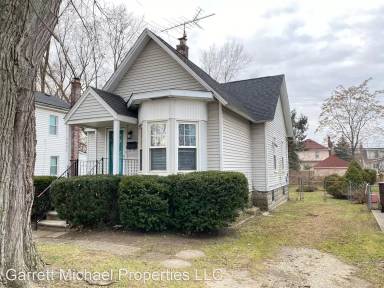 Main picture of 4404 Elizabeth St