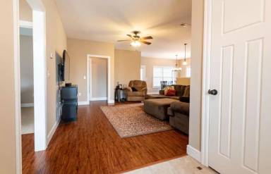 Main picture of 2209 Buckner Dr