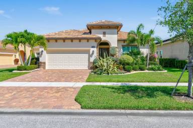 Main picture of 18004 SW Cosenza Way