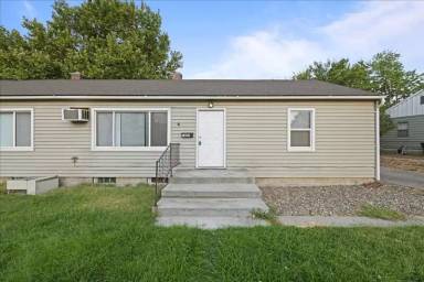 Main picture of 1405 Marshall Ave