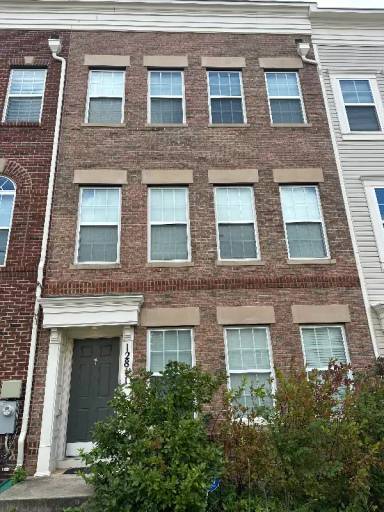 Main picture of 12811 Brickyard Blvd
