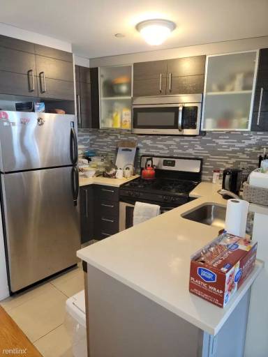 Main picture of 2120 Ocean Ave