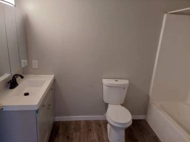 Main picture of 419 N Maple Ave