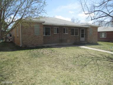 Main picture of 4336 S Acoma St