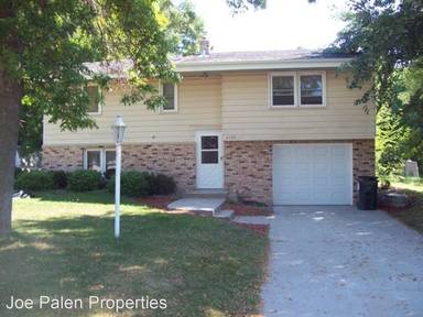 Main picture of 2186 Bossard Dr