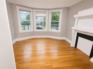 Main picture of 342 Irvine Turner Blvd