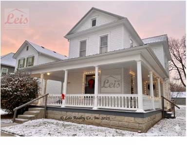 Main picture of 325 1/2 Gray Ave