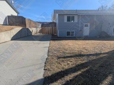 Main picture of 1048 Harrison Dr