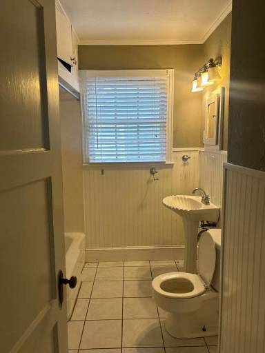 Main picture of 3827 Maryland Ave