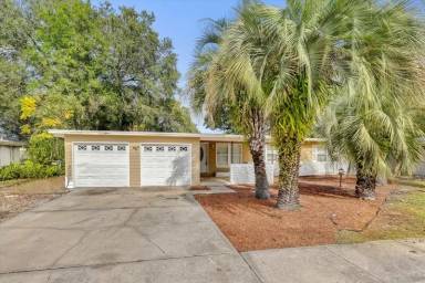Main picture of 6643 Greenfern Ln