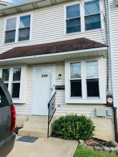 Main picture of 315 Ripka St