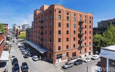 Main picture of Chown Pella Lofts