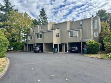 Main picture of 2141 E View Pl