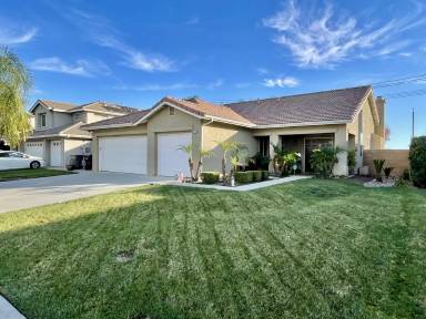 Main picture of 27613 Vanilla Ct