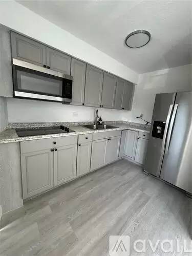 Main picture of 1610 NW North River Dr