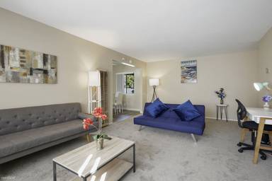 Main picture of 892 Gallatin Dr