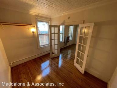 Main picture of 604 State St