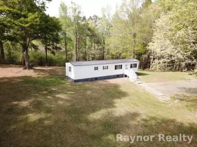 Main picture of 2011 Hidden Valley Dr