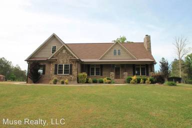 Main picture of 3024 Shannon Rd