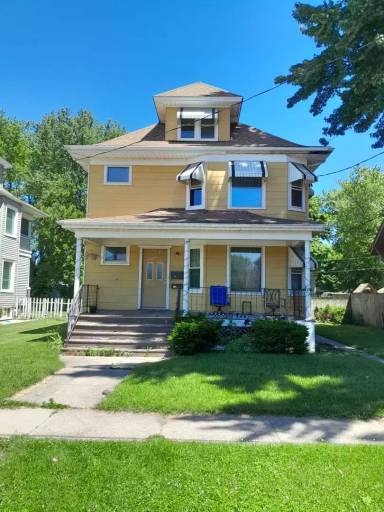 Main picture of 5031 19th Ave