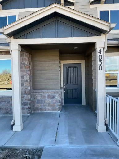 Main picture of 4030 Meron Pt
