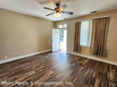 Main picture of 503 Warnock St