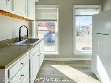 Main picture of 101 N Franklin St
