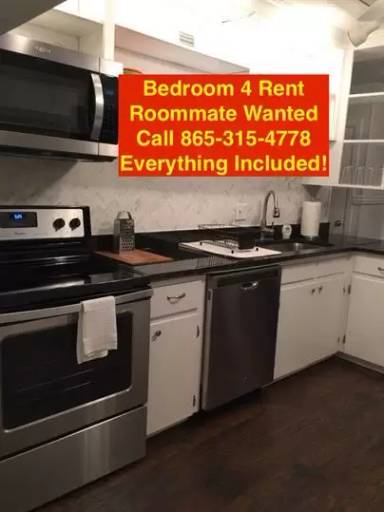 Main picture of 448 Rolling Hills 3rd St