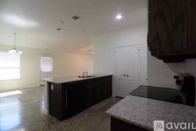 Main picture of 1006 Barbara Jordan St
