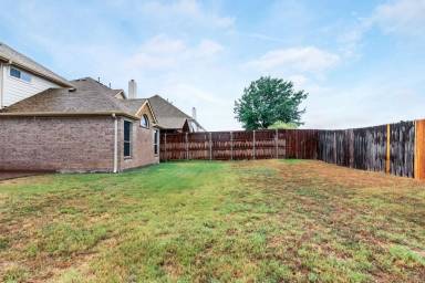 Main picture of 10277 Paintbrush Dr