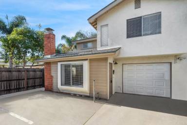 Main picture of 1787 Tustin Ave