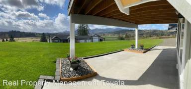 Main picture of 16063 Ascension Way