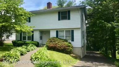 Main picture of 906 Irving Ave