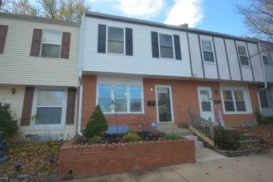 Main picture of 7 Gilbert Ct