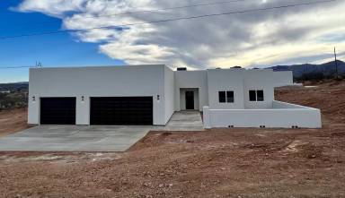 Main picture of 1718 Camino Chile