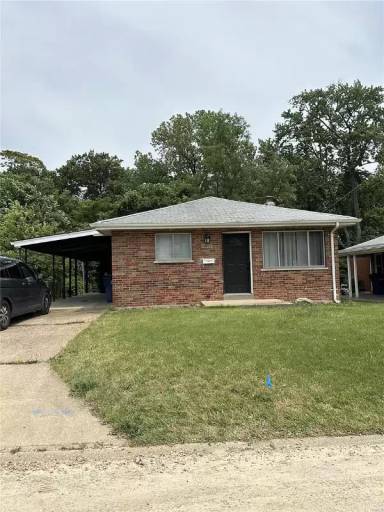 Main picture of 6657 Kenwood Dr