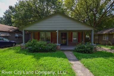 Main picture of 3589 Douglass Ave