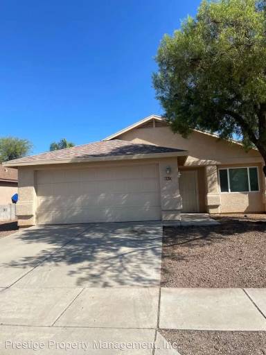 Main picture of 6419 E Wolfhead Dr