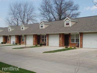 Main picture of 1747 N Keebler Ave
