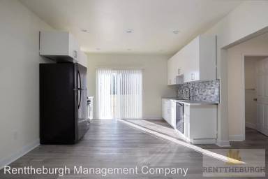 Main picture of 2124 Spring St