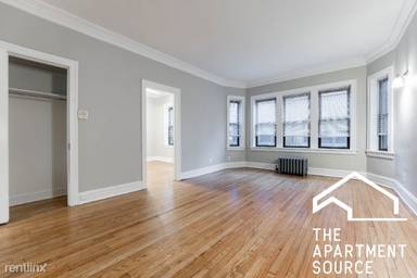 Main picture of 527-37 W Aldine Ave