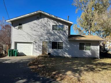 Main picture of 2510 Bly St