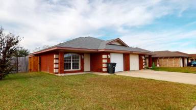 Main picture of 4607 Wade Dr