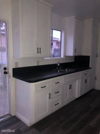 Main picture of 5205 Corona Ave