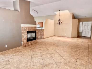 Main picture of 722 Wolf Point St
