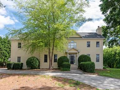 Main picture of 10316 Providence Rd W